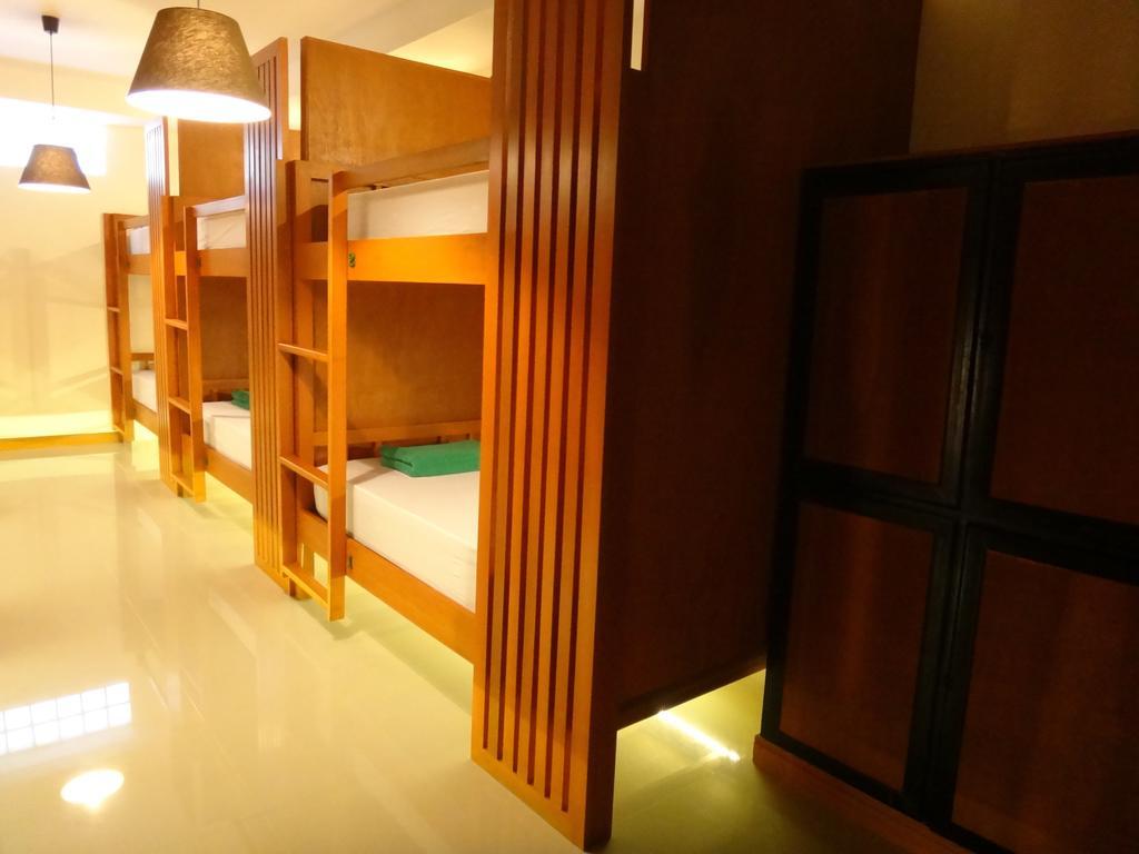Phangan Pearl Hostel Haad Rin Exterior foto