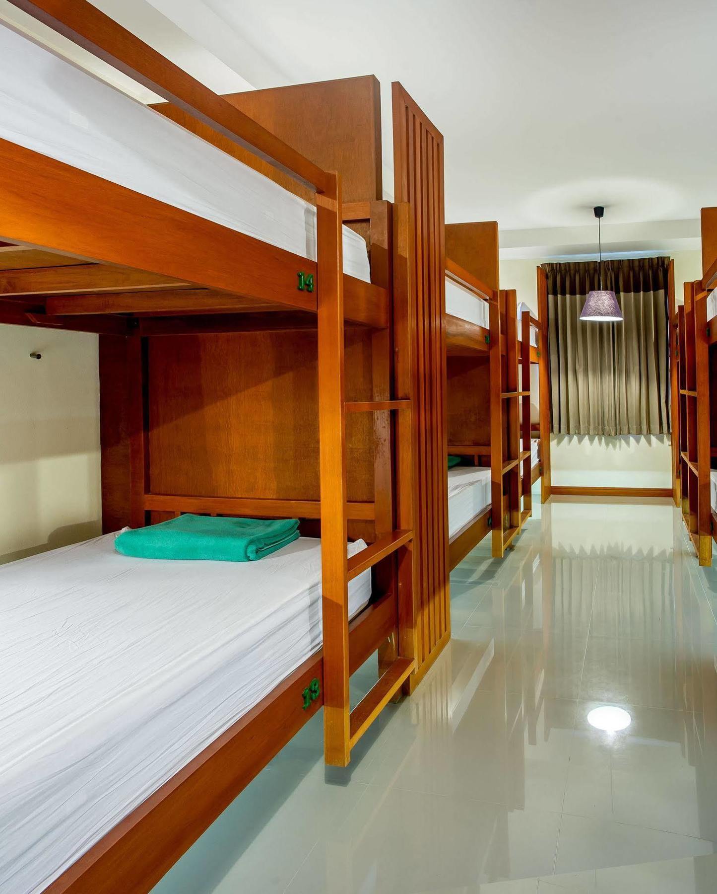 Phangan Pearl Hostel Haad Rin Exterior foto